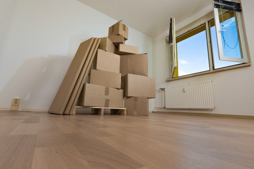 Planning your move with removal truck hire in Belsize Park